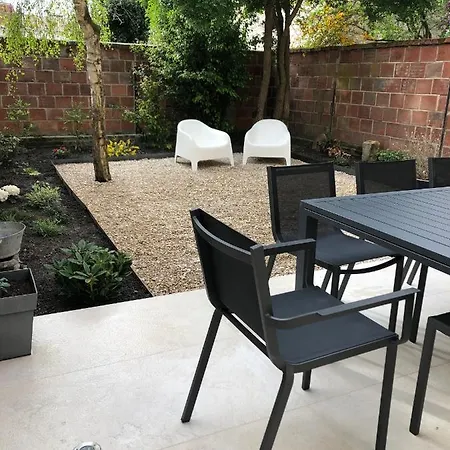 بيت للعطل Maison Et Jardin A Centre *