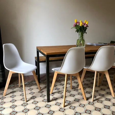 Maison Et Jardin A Centre Επερνέ