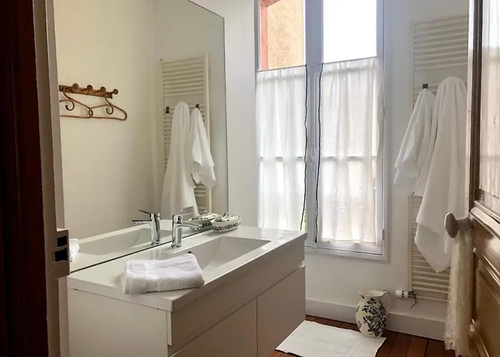 46 Paul Chandon * Épernay